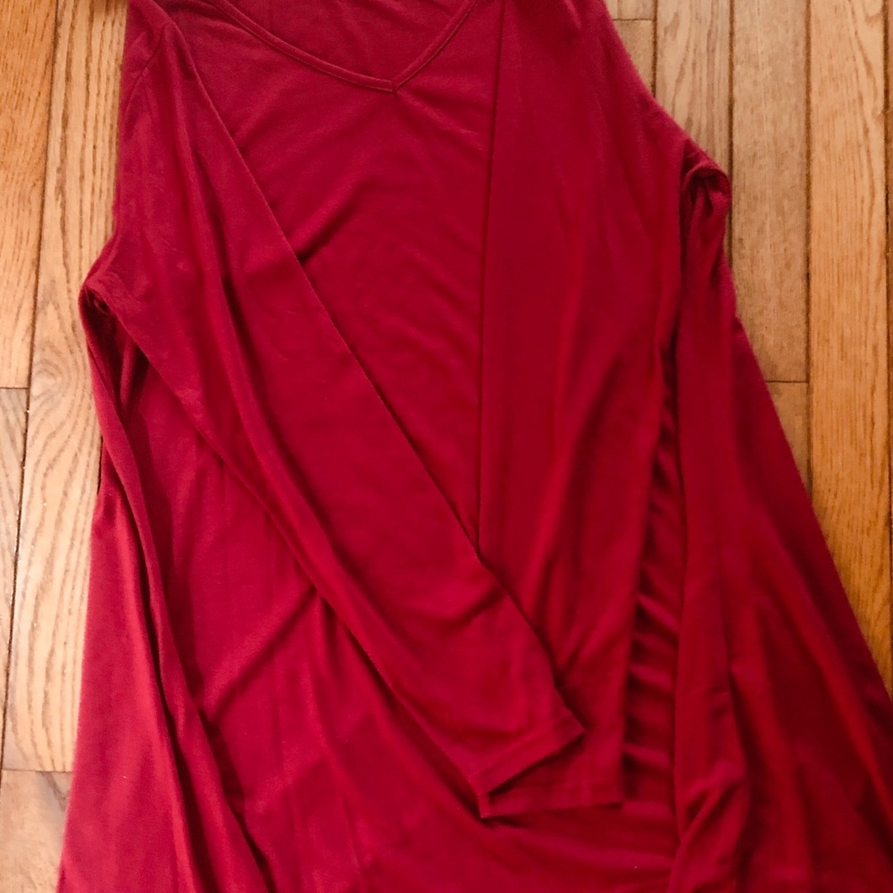 Red Tunic - Picture 4 of 4